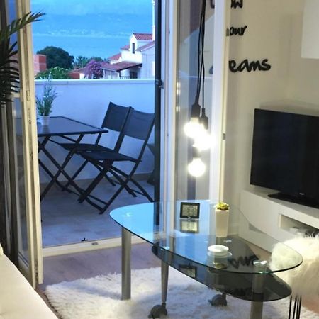 Apartment New Chic Supetar Ngoại thất bức ảnh