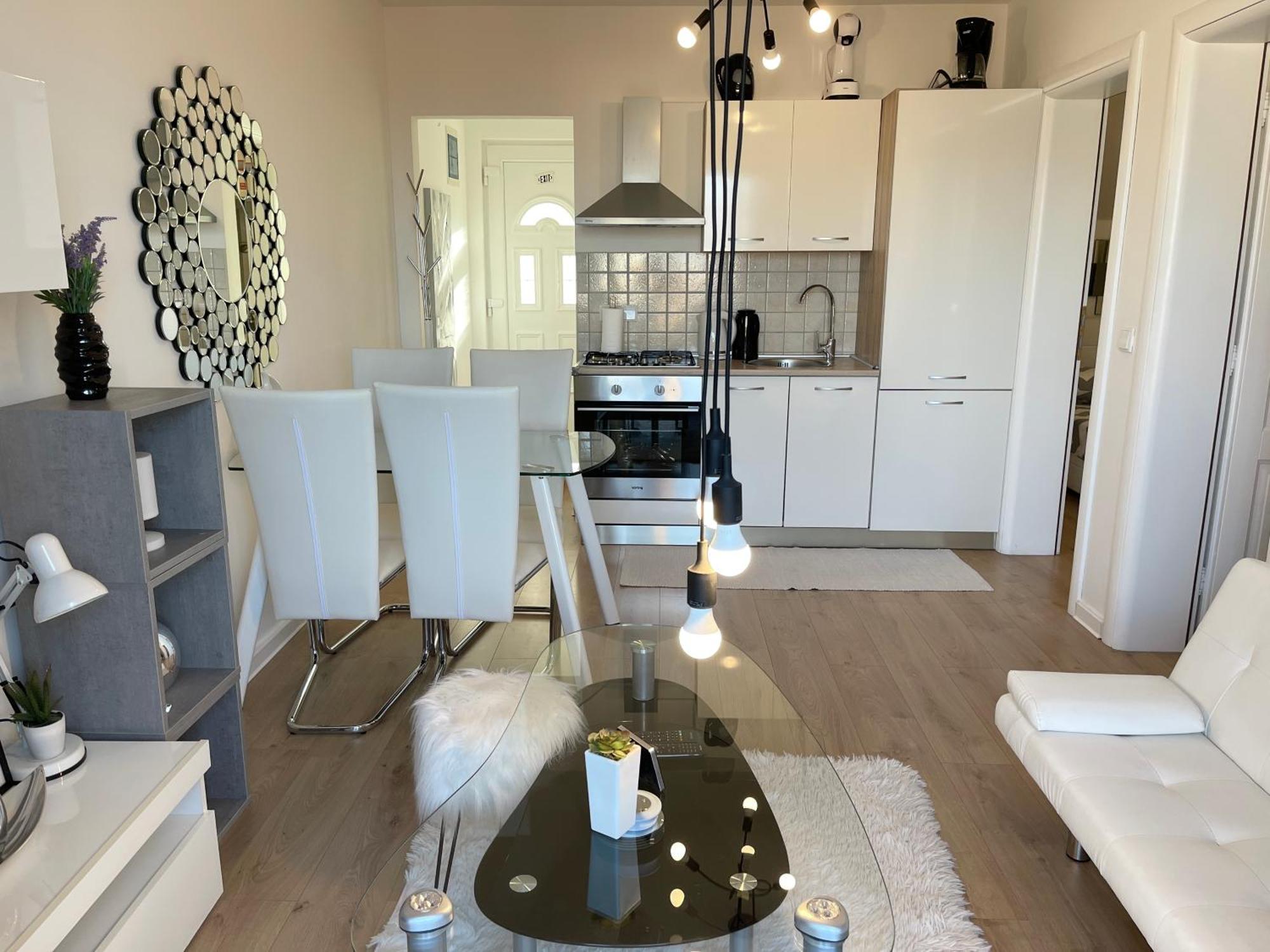 Apartment New Chic Supetar Ngoại thất bức ảnh